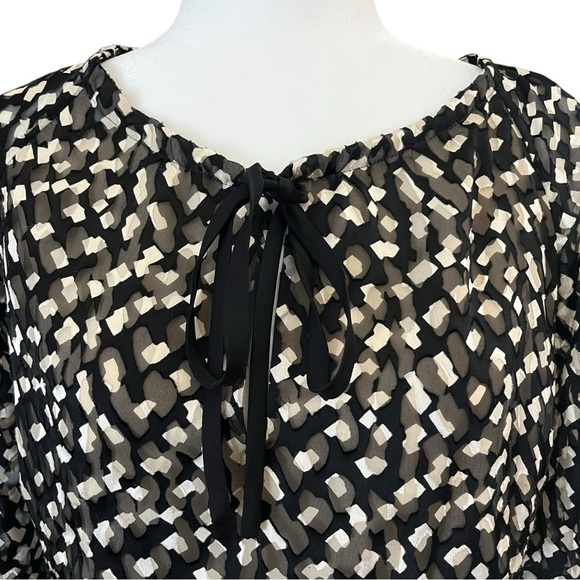 THEORY Size Small Silk Blend Black Cream Burnout Print Long Sleeve Boho Top - Picture 7 of 15